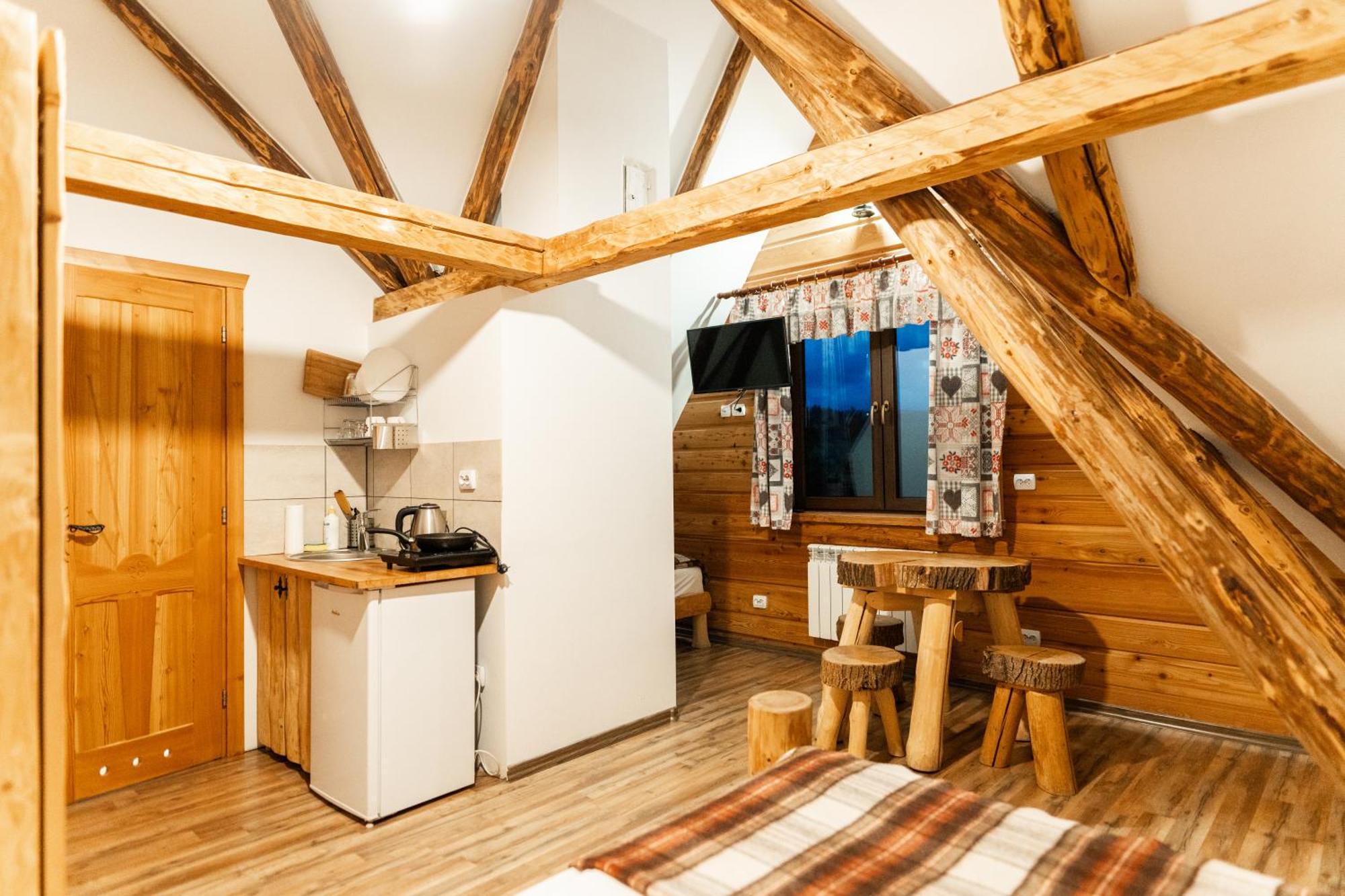 Ku Sosnie Apartment บุโควินา ทัตซานสกา ภายนอก รูปภาพ
