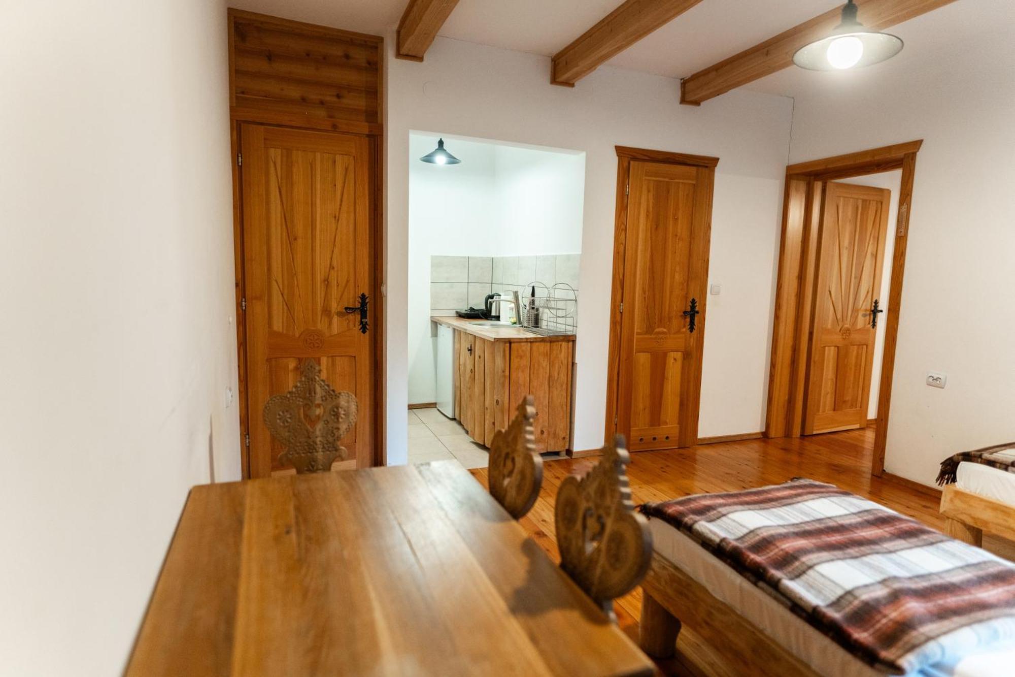 Ku Sosnie Apartment บุโควินา ทัตซานสกา ภายนอก รูปภาพ